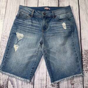 Juicy Couture Women's Distressed Raw Hem Bermuda Denim jorts-4